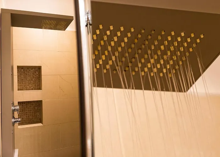 Cathy's Luxury Apartment