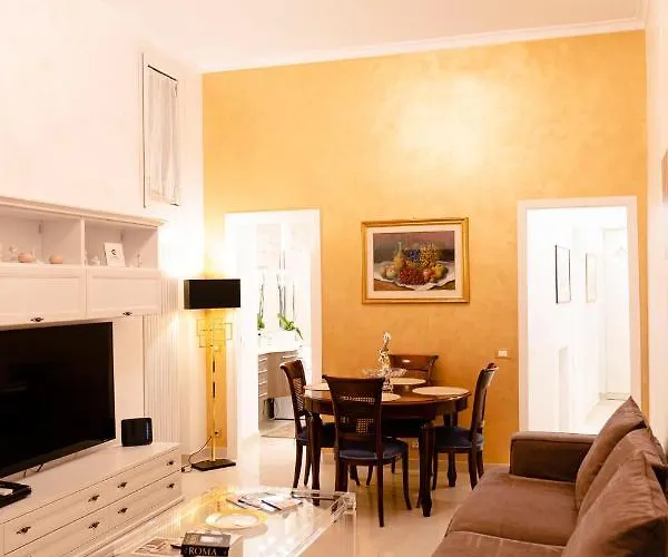 Cathy's Luxury Apartment